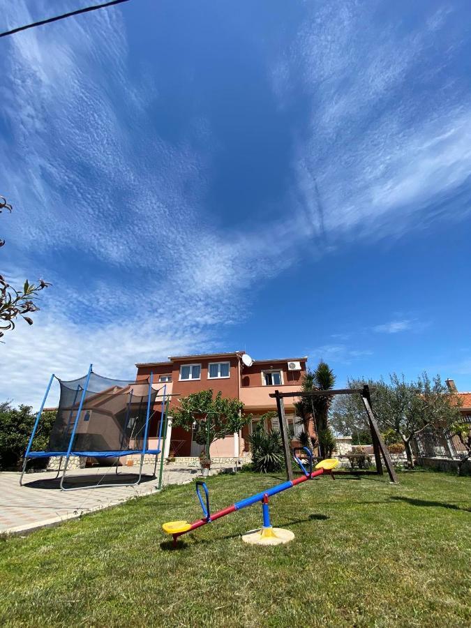 Apartmani Goga Биоград на Мору Екстериор снимка
