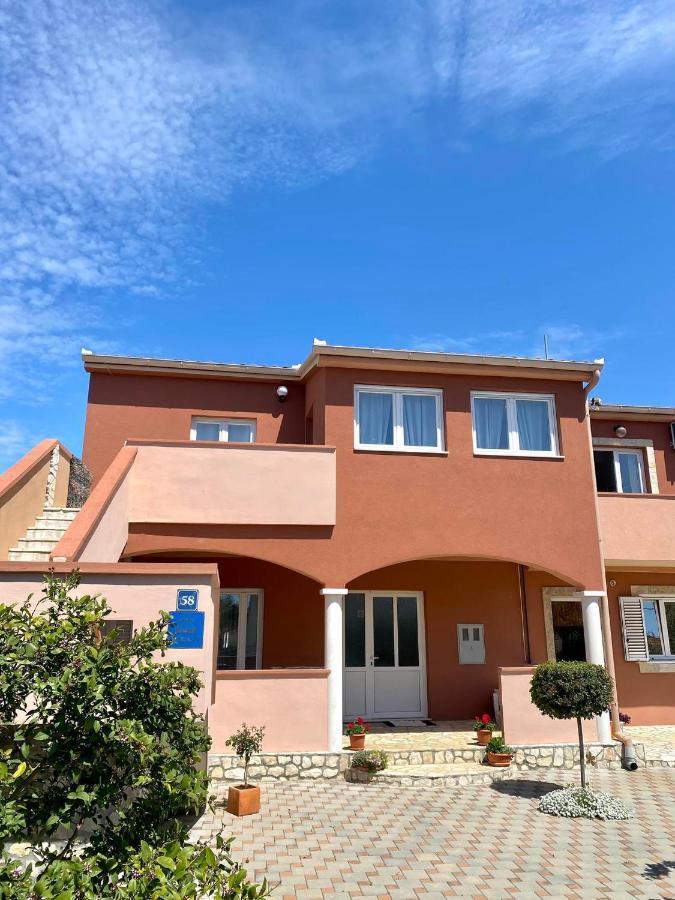 Apartmani Goga Биоград на Мору Екстериор снимка