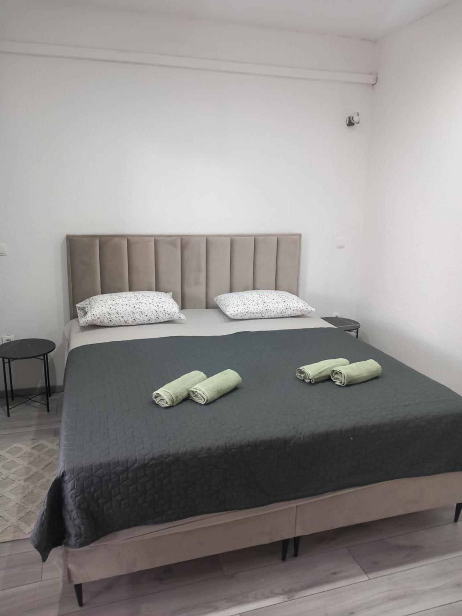 Apartmani Goga Биоград на Мору Екстериор снимка