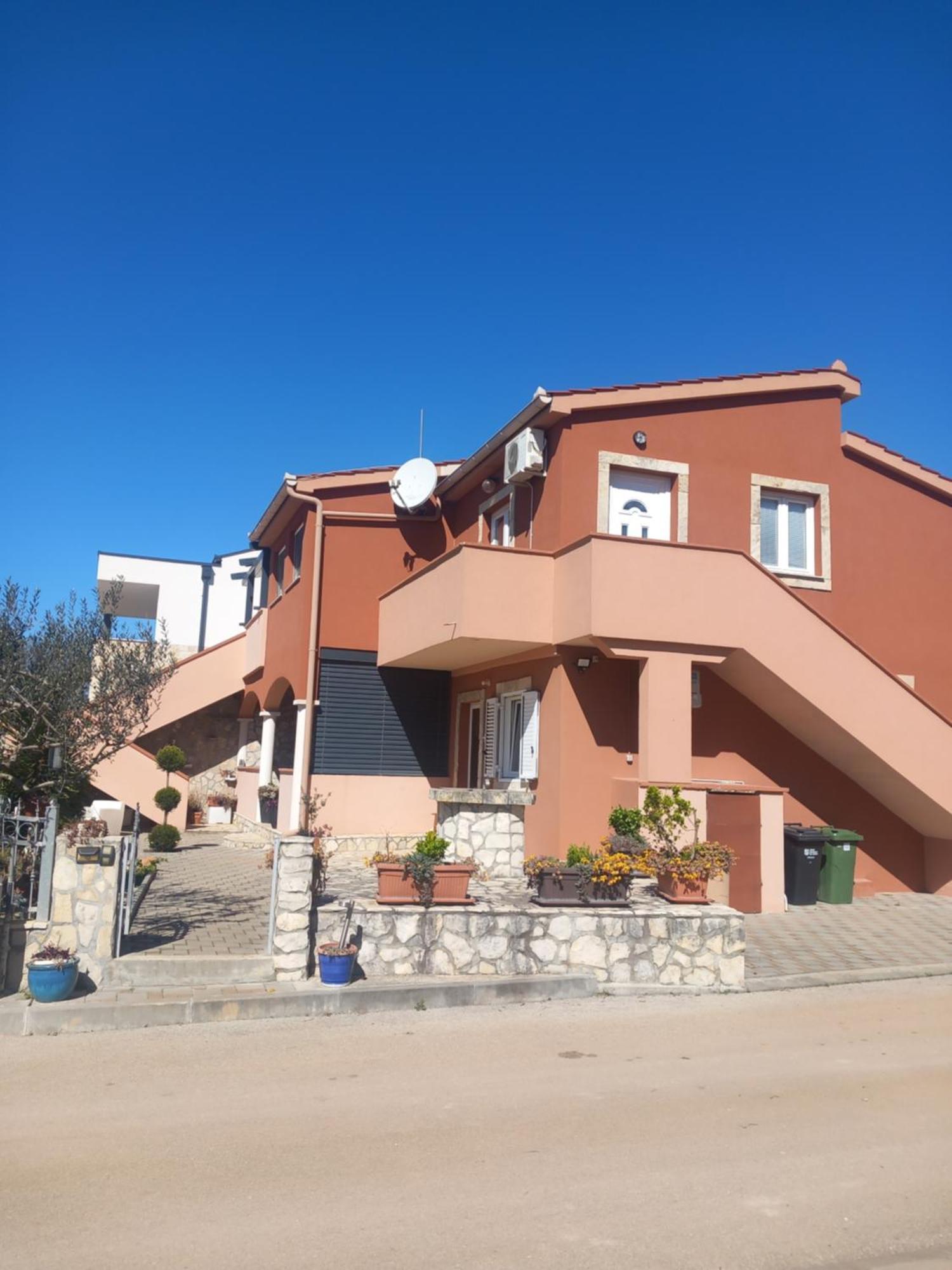Apartmani Goga Биоград на Мору Екстериор снимка