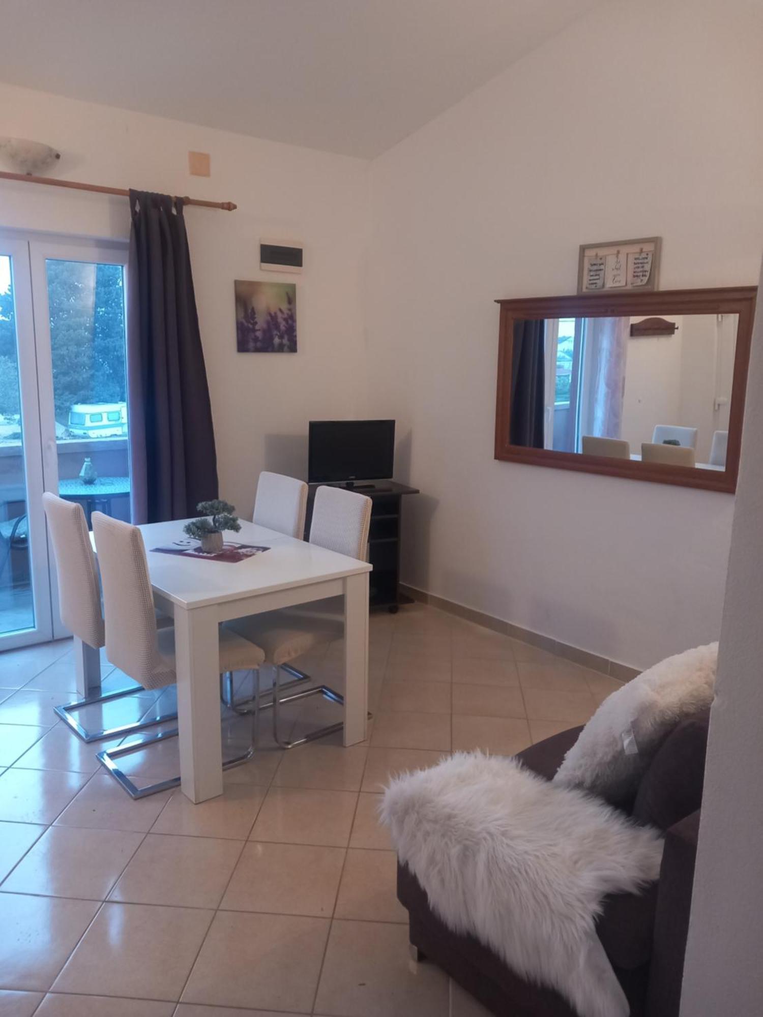 Apartmani Goga Биоград на Мору Екстериор снимка